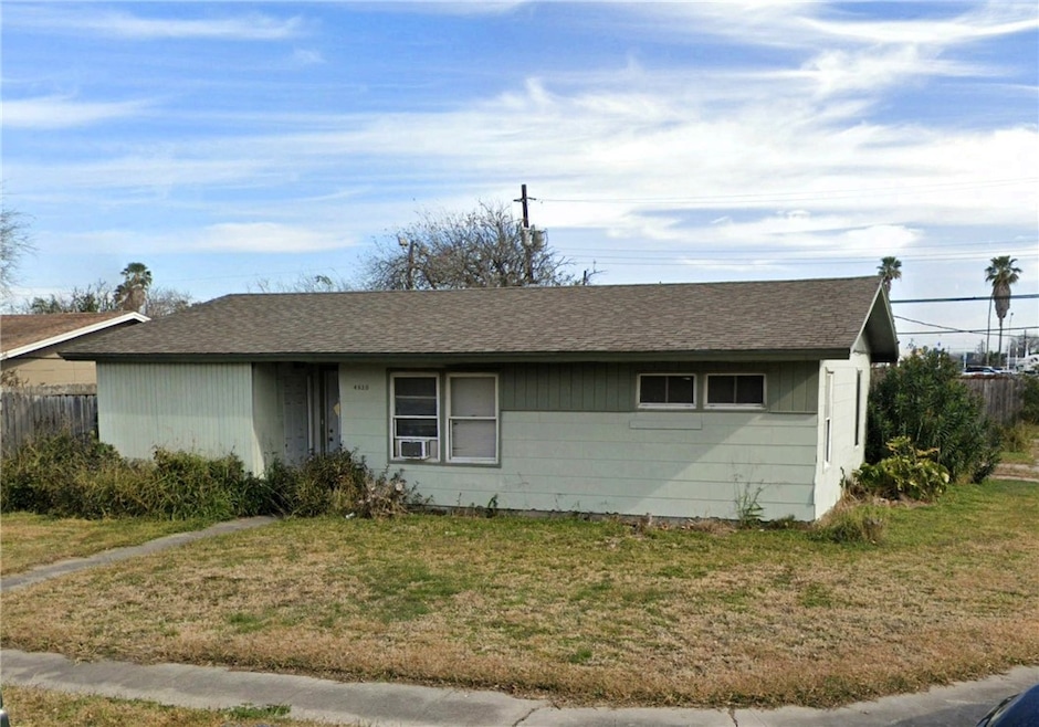 4930 Janssen Dr, Corpus Christi, TX 78411 - photo 1