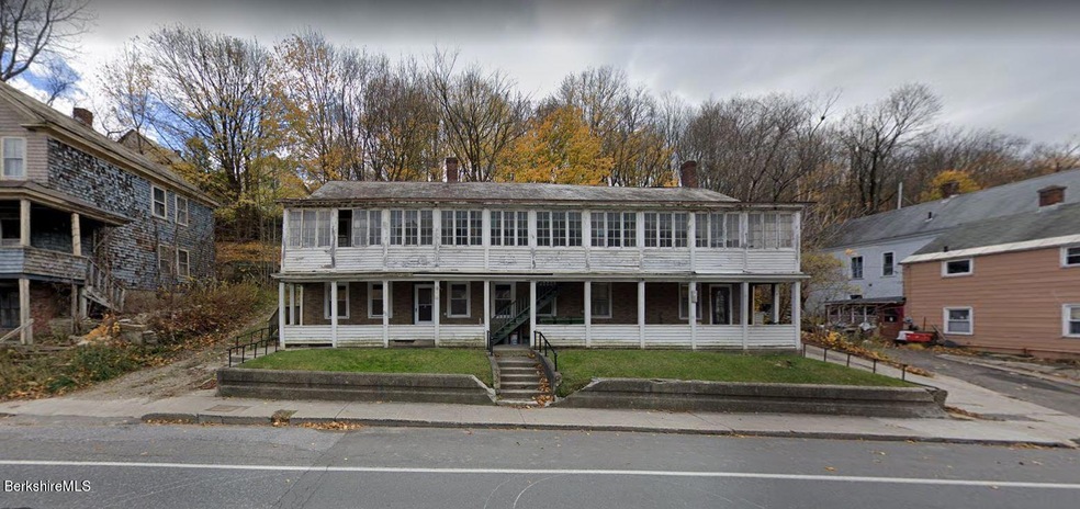 74 W Main St unit 80, North Adams, MA 01247 - photo 1