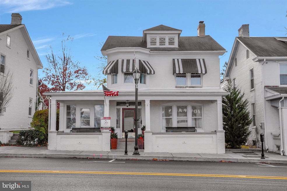 45 E King St, Littlestown, PA 17340 - photo 1