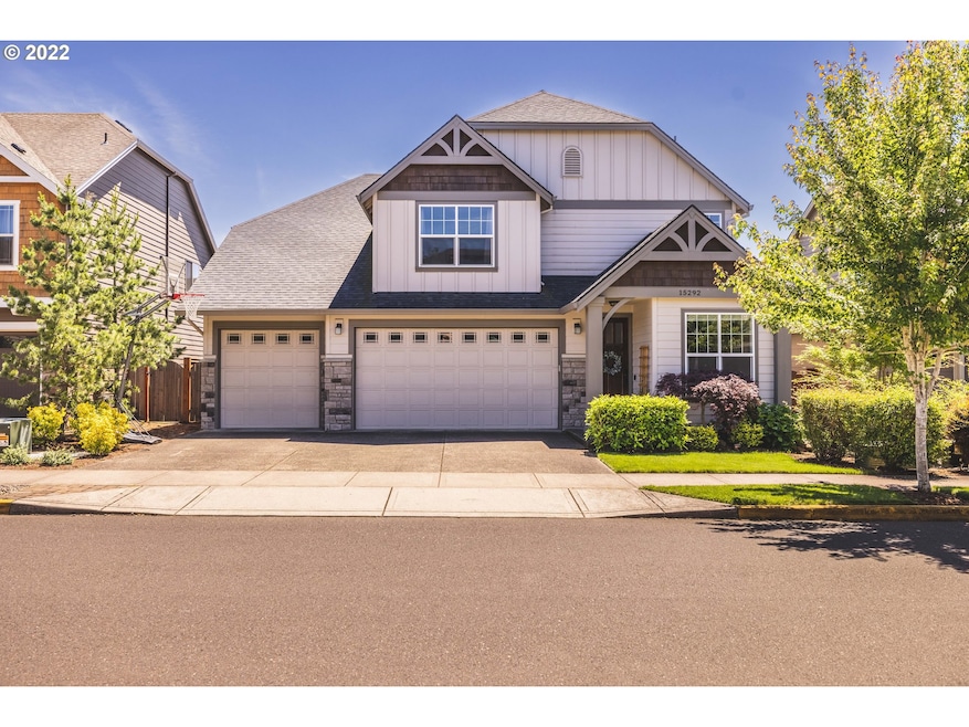 15292 SE Pioneer Dr, Clackamas, OR 97015 - photo 1
