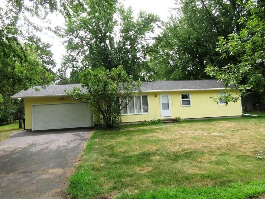 1710 4th Ave N, Menomonie, WI 54751 - photo 1