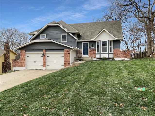 7914 Rene St, Lenexa, KS 66215 - photo 1