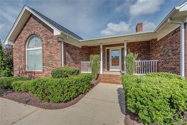 201 Fox Fire Run unit 7 & P/6, Gastonia, NC 28052 - photo 1