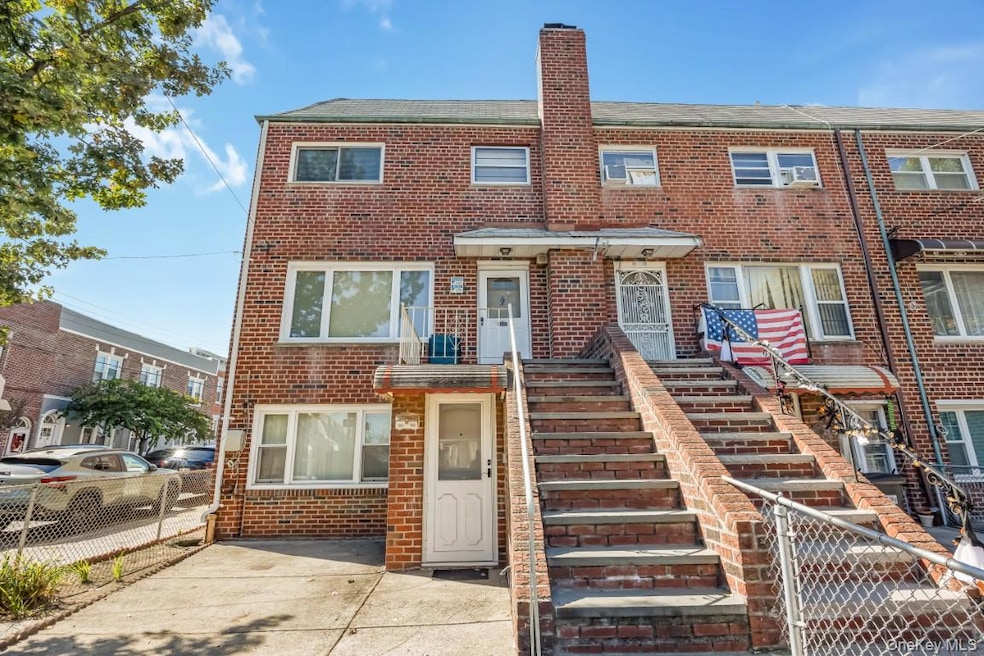 67-72 78th St, Flushing, NY 11379 - photo 1