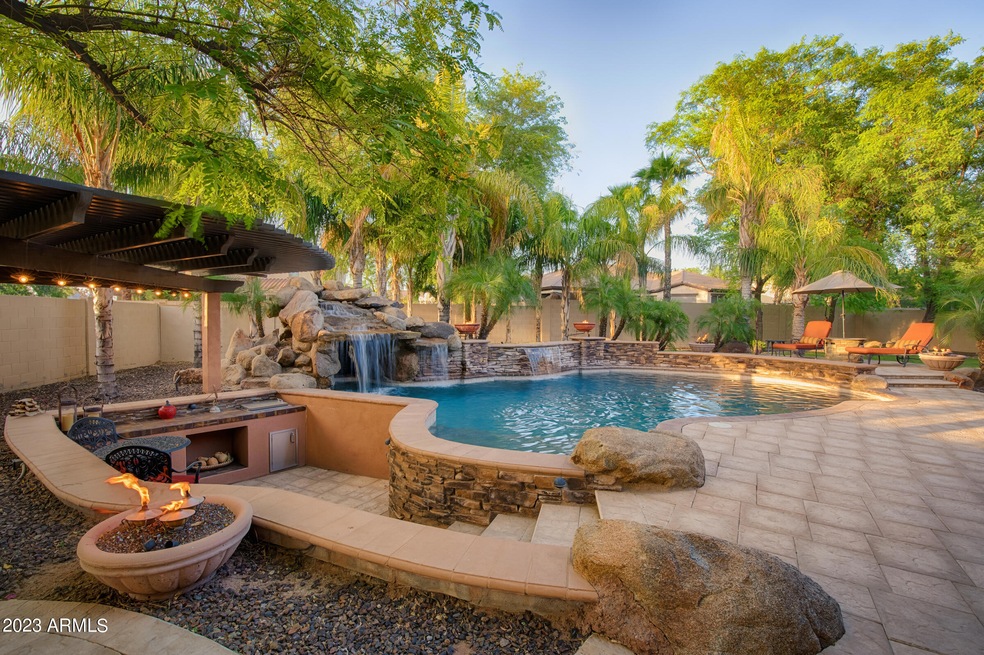 06 9294 W Andrea Dr - Daytime