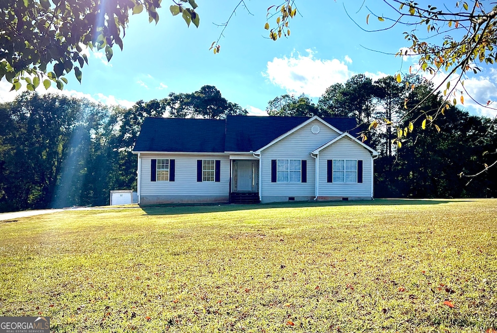 106 Horseshoe Bend Cir, Griffin, GA 30223 - photo 1