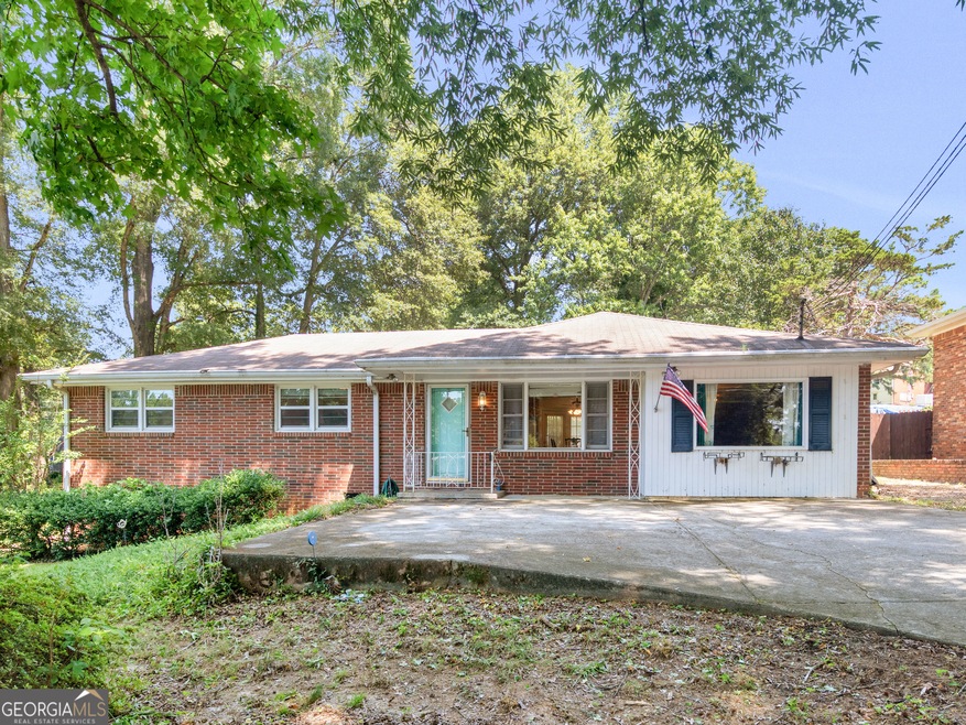 1010 5th Ave, Jonesboro, GA 30236 - photo 1