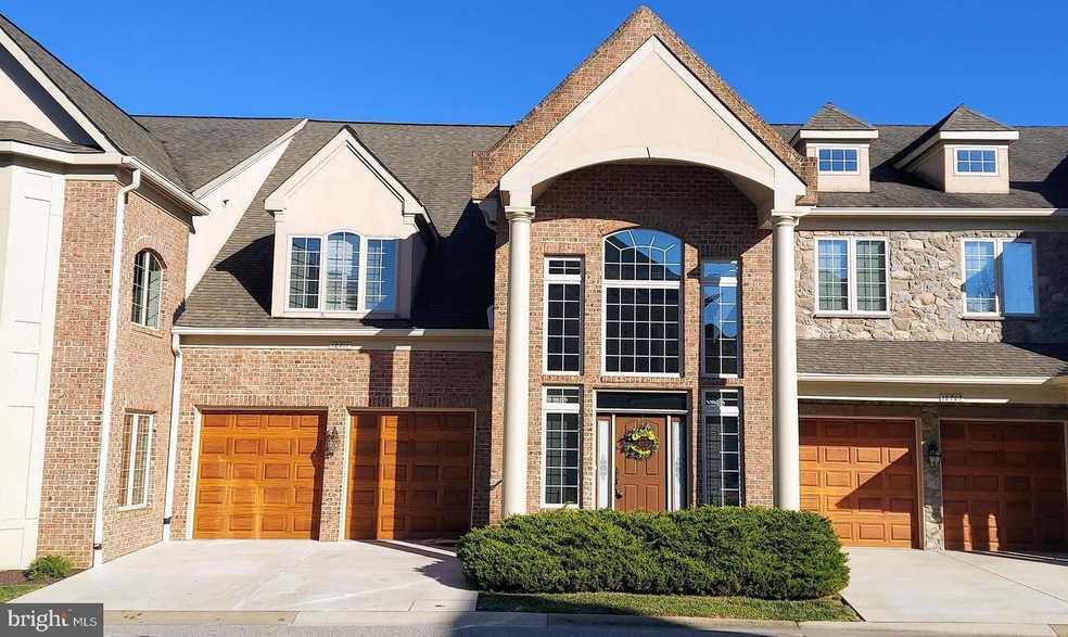 10711 Mcgregor Dr, Columbia, MD 21044 - photo 1