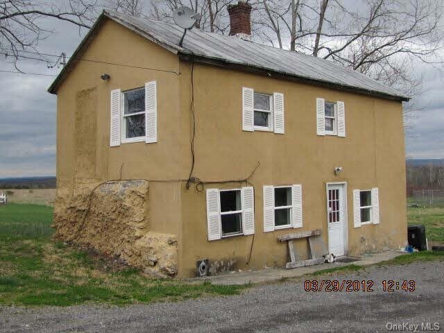 6718 Us Rte 9, Stockport, NY 12534 - photo 1