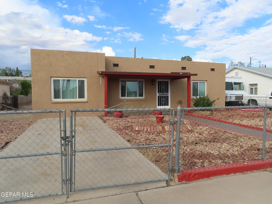 7709 Matamoros Dr, El Paso, TX 79915 - photo 1