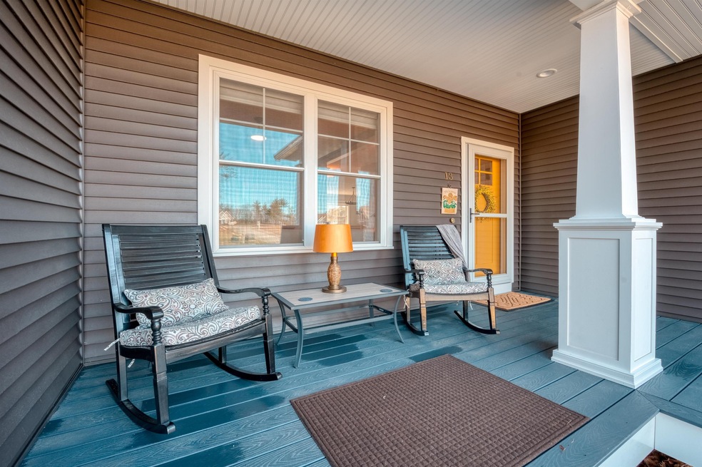 13 Treeline Dr unit 6, Auburn, NH 03032 - photo 1