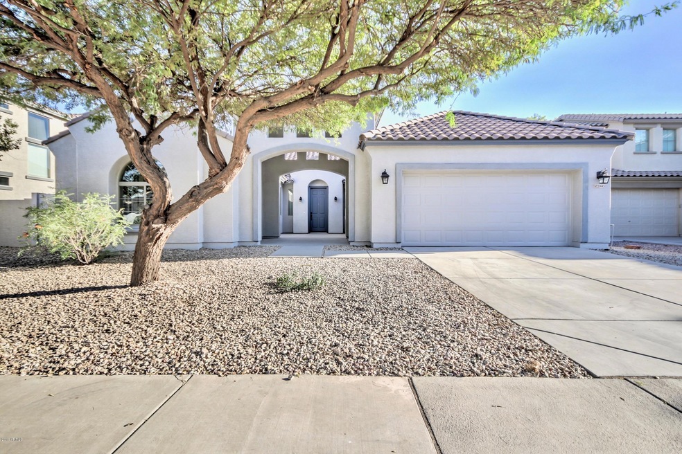 21445 E Roundup Way-1