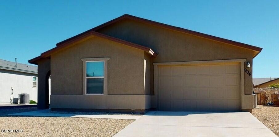 904 Talavera Dr, Horizon City, TX 79928 - photo 1