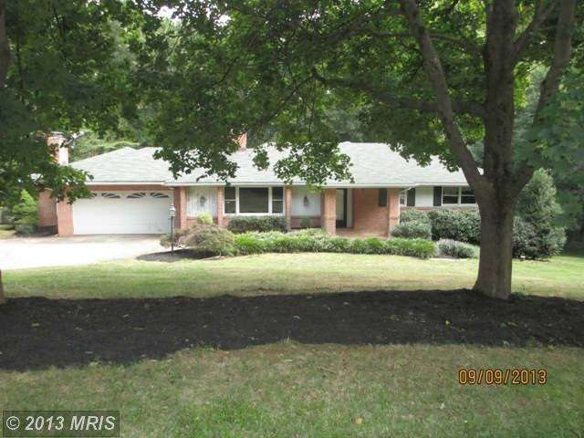 6723 Hitching Post Ct, Clarksville, MD 21029 - photo 1
