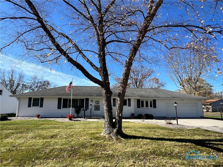 340 Lexington Ave, Findlay, OH 45840 - photo 1