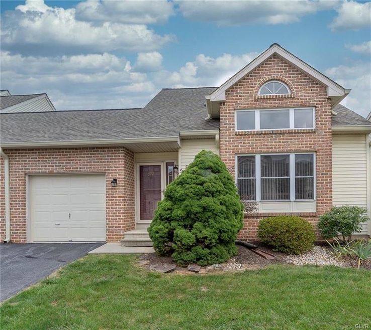 317 Surrey Place, Macungie, PA 18062 - photo 1