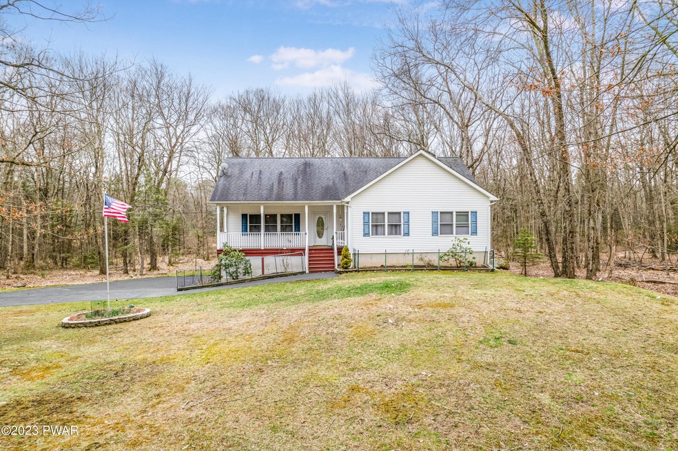 202 Fellowship Dr, Hawley, PA 18428 - photo 1