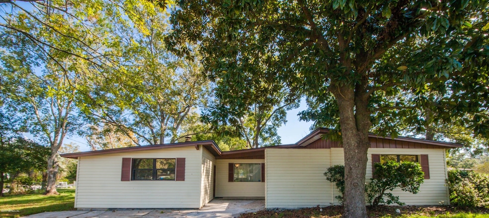 6570 Bartholf Ave, Jacksonville, FL 32210 - photo 1