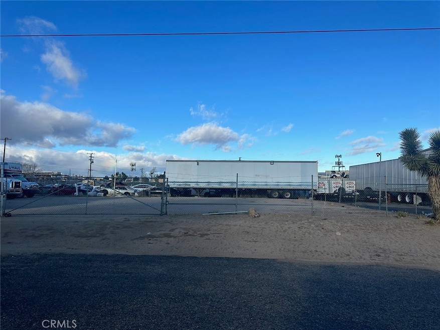 0 Juniper St unit HD25029822, Hesperia, CA 92345 - photo 1