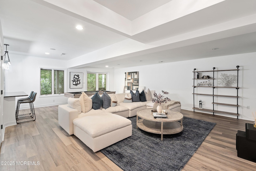 126 Metedeconk Ct, Holmdel, NJ 07733 - photo 1