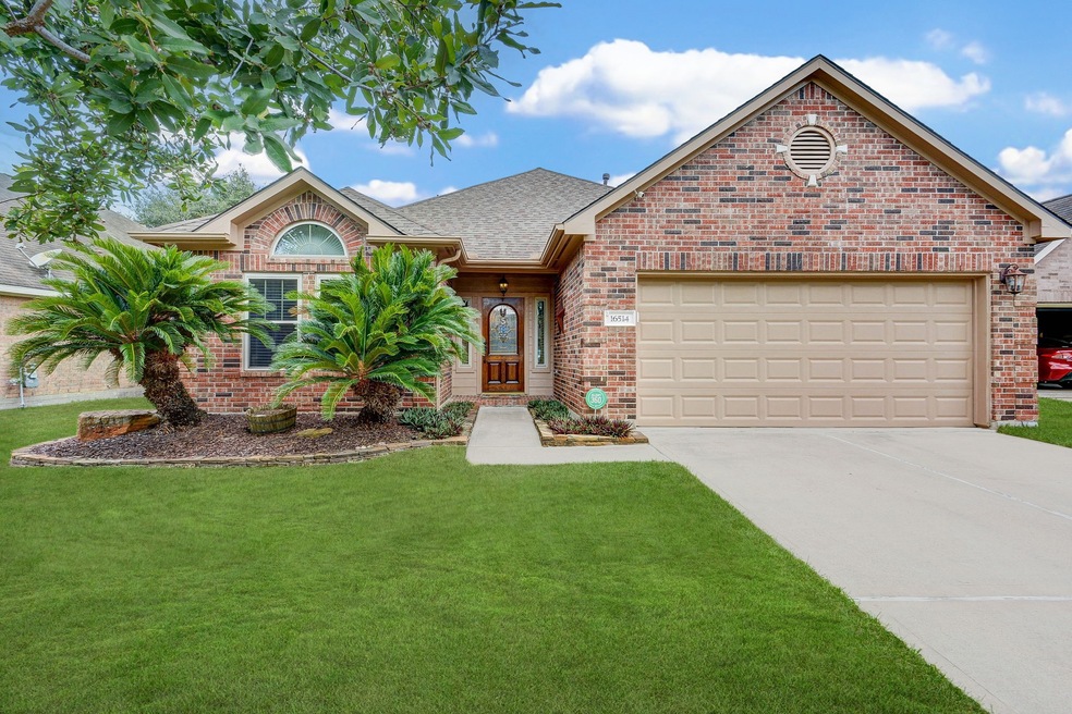 16514 Oat Mill Dr, Houston, TX 77095 - photo 1