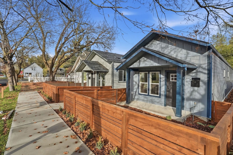 3613 E 8th Ave, Spokane, WA 99202 - photo 1