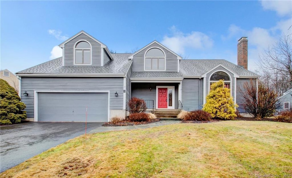 9 Larchwood W, Unionville, CT 06085 - photo 1