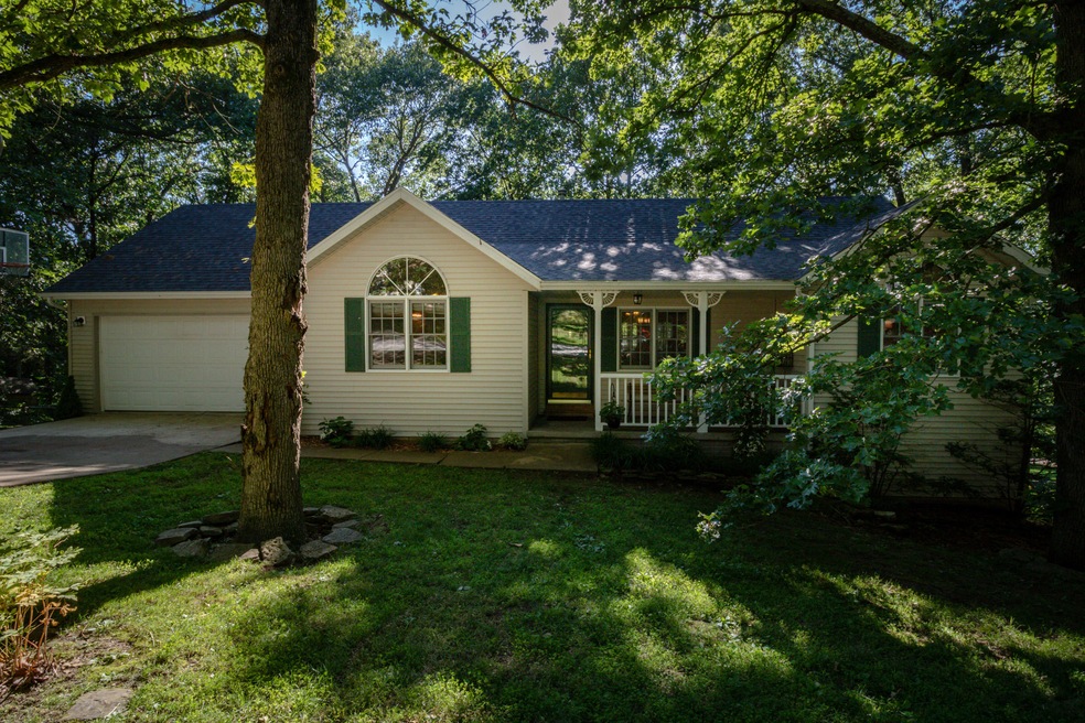 1003 N 43rd St, Nixa, MO 65714 - photo 1