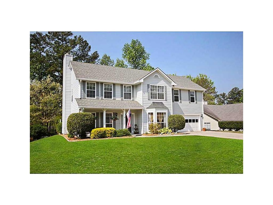 Exterior Front. Well maintained home ready to move
