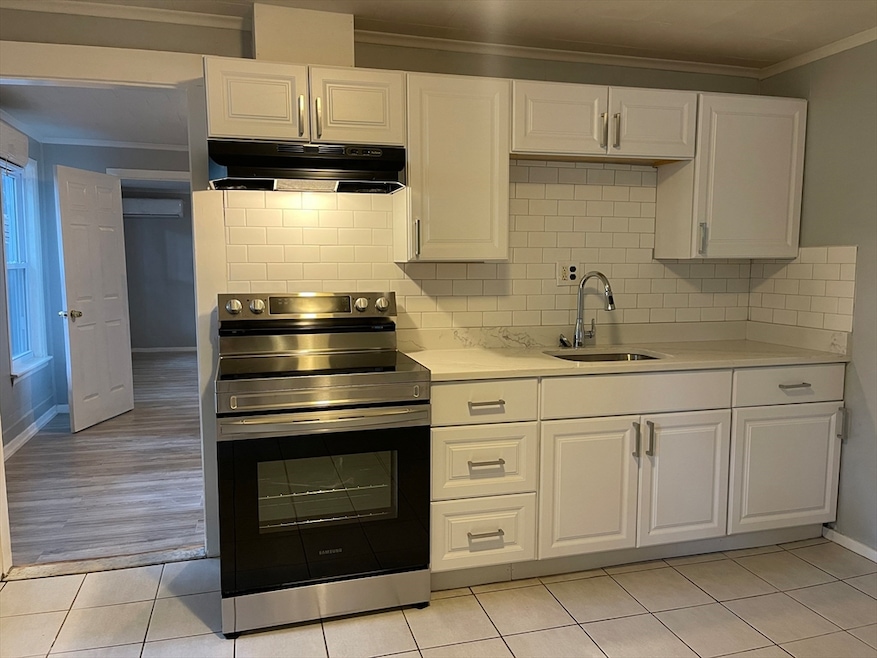 For Rent $1,700/month • Co-Listing Agent