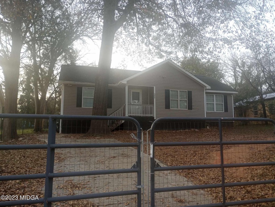 4075 San Juan Ave, Macon, GA 31206 - photo 1