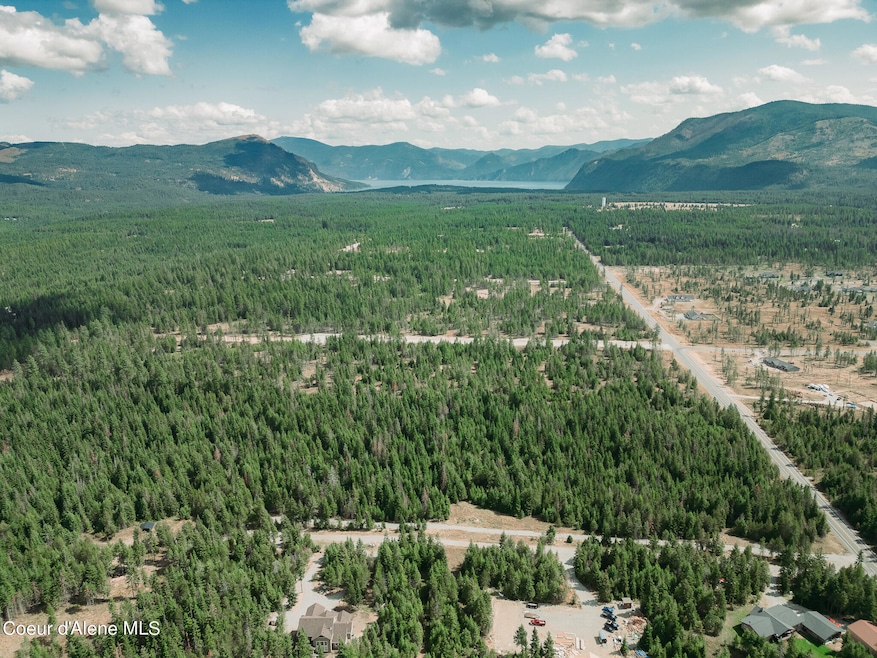 1 Area shot with proximity to Lake