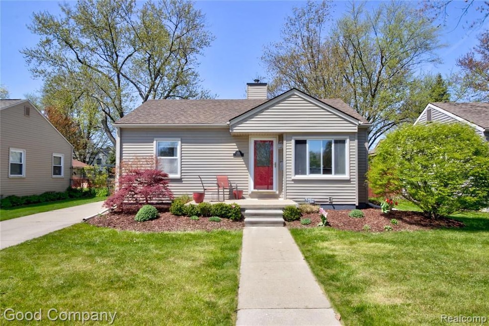 318 Redruth Ave.-01