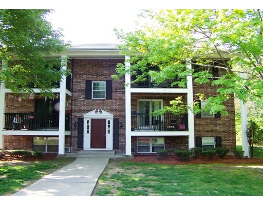 12 Walker Rd unit 5, North Andover, MA 01845 - photo 1