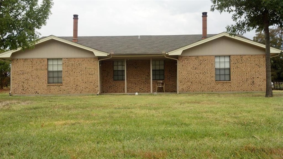 6525 Amundson Rd, North Richland Hills, TX 76182 - photo 1