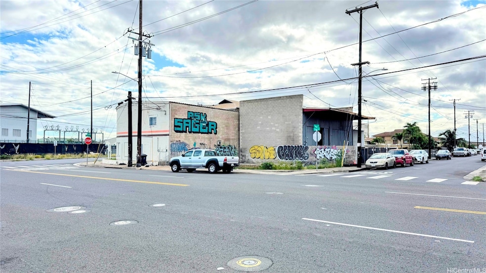 For Sale $699,000 • Co-Listing Agent