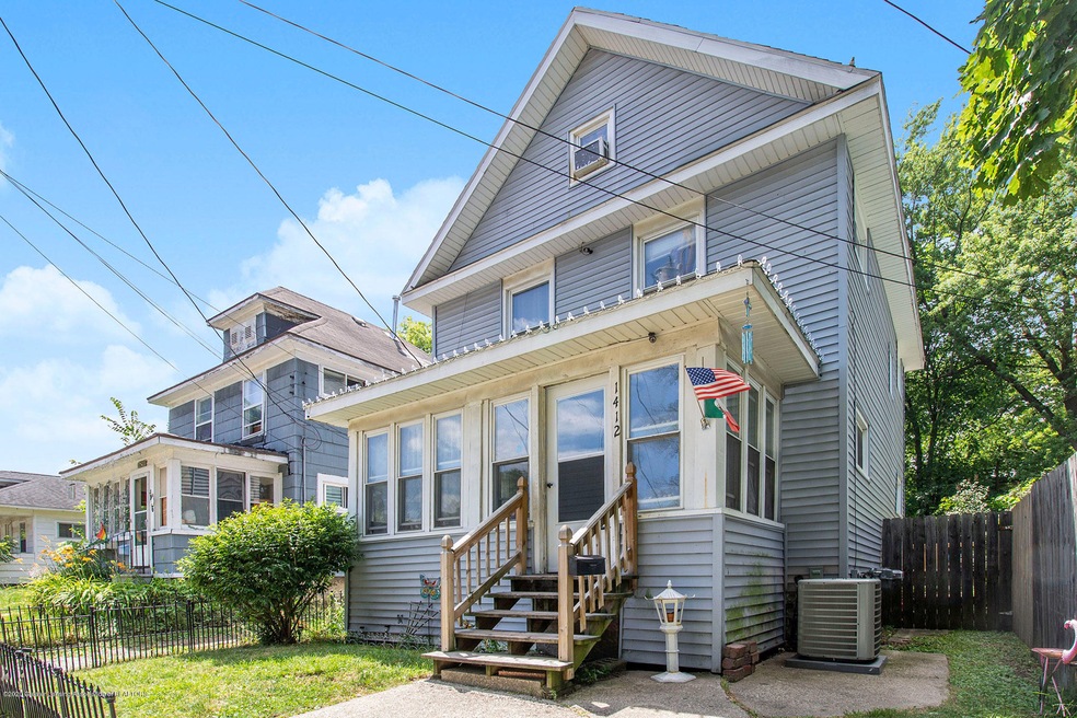1412 Ada St, Lansing, MI 48910 - photo 1
