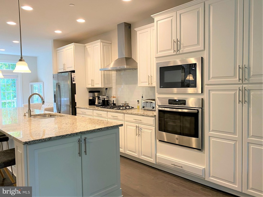 2711 Fredericksburg Rd, Hanover, MD 21076 - photo 1