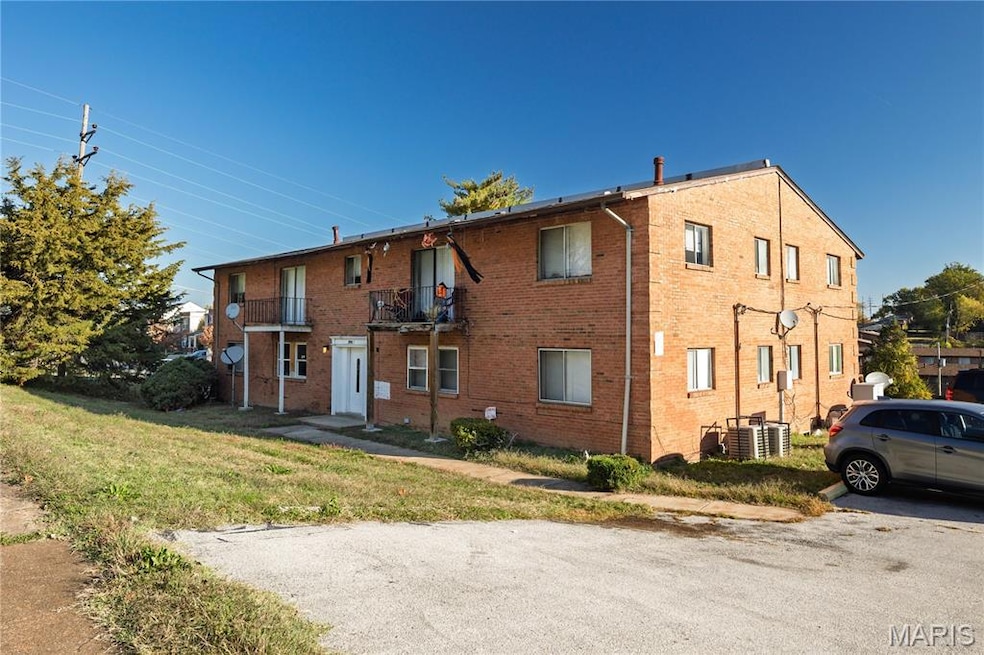 For Sale $480,000 • Co-Listing Agent