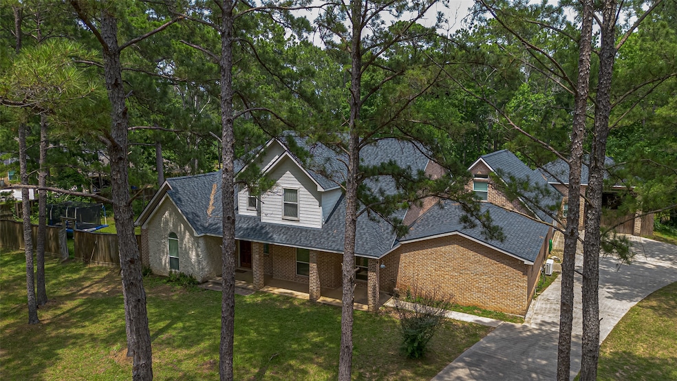 For Sale $910,000