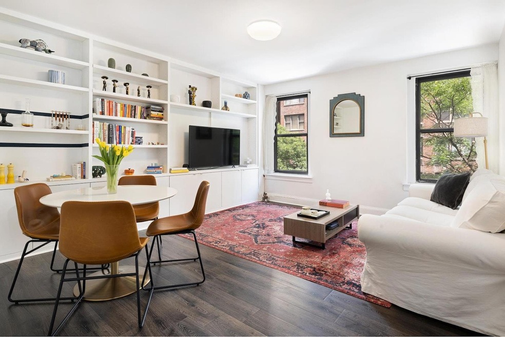 240 E 24th St unit 2-C, New York, NY 10010 - photo 1