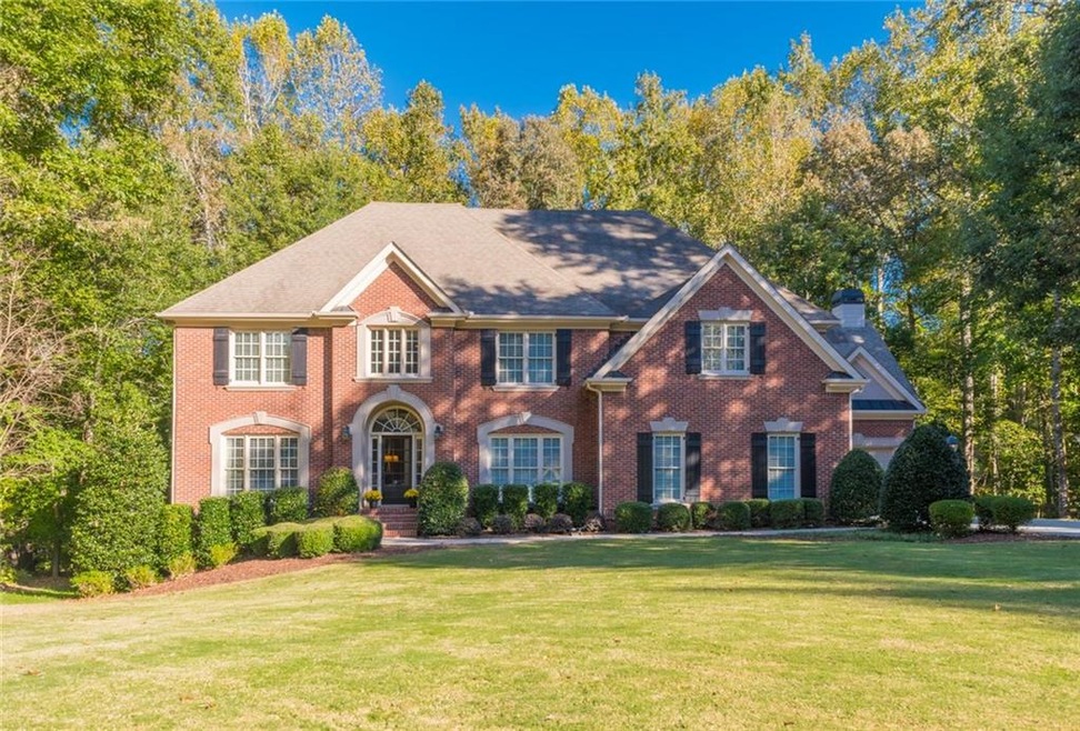 WELCOME HOME!