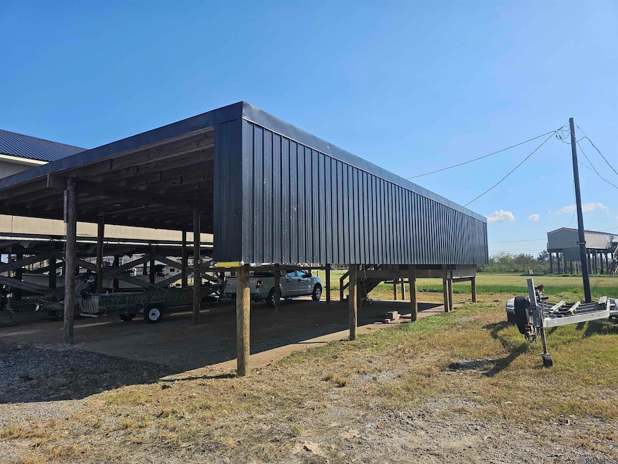 129 Speckled Trout Ct, Chauvin, LA 70344 - photo 1