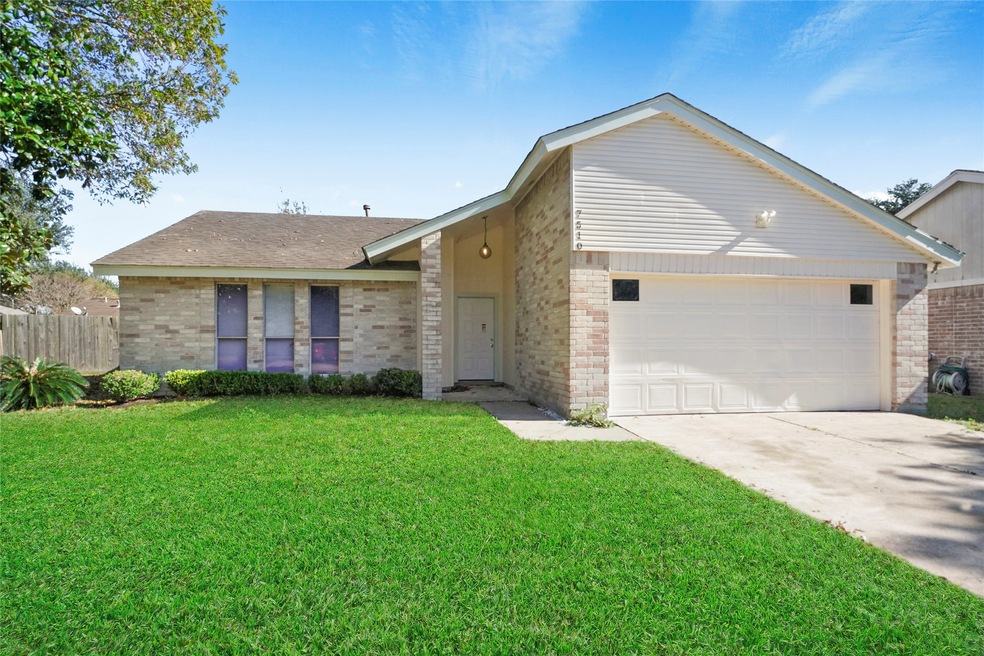 7510 Split Oak Ct, Houston, TX 77040 - photo 1
