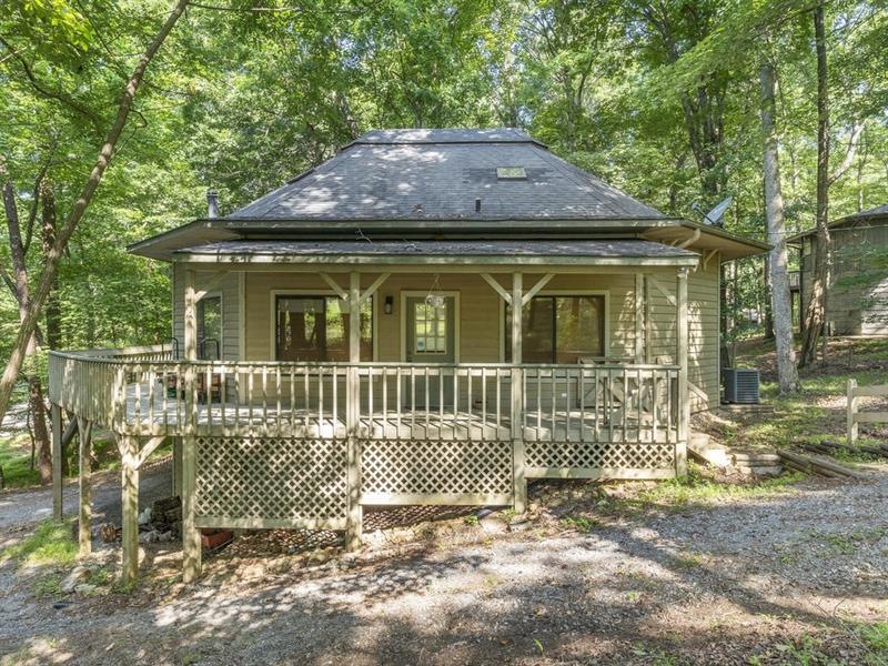 Rustic and Charming!