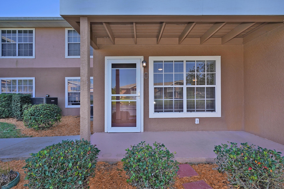 1880 Long Iron Dr unit 1302, Rockledge, FL 32955 - photo 1