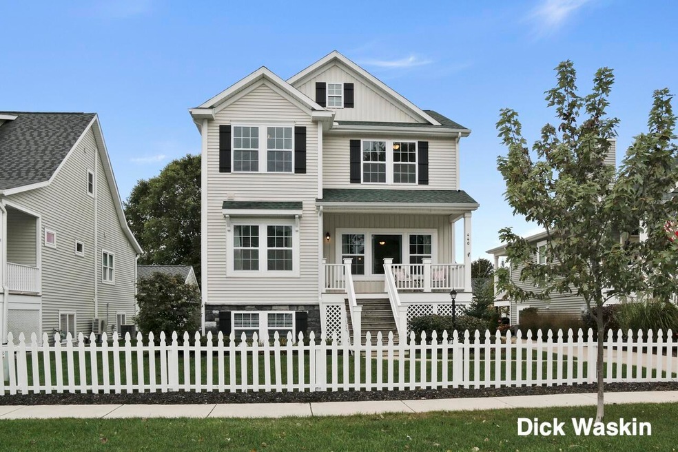 Sold $460,000 • Co-Listing Agent