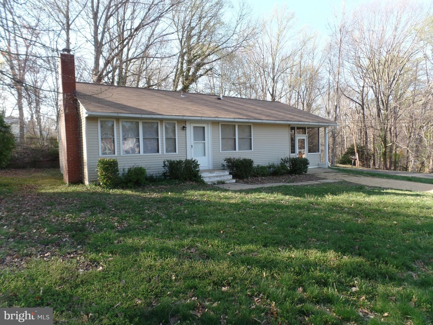 23331 Town Creek Dr, Lexington Park, MD 20653 - photo 1