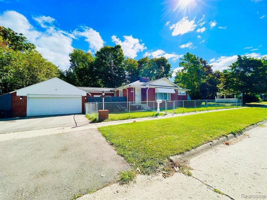 2702 Hoff St, Flint, MI 48506 - photo 1