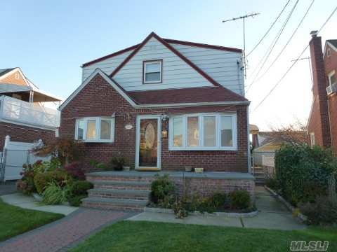 921 2nd Ave unit 2, Franklin Square, NY 11010 - photo 1